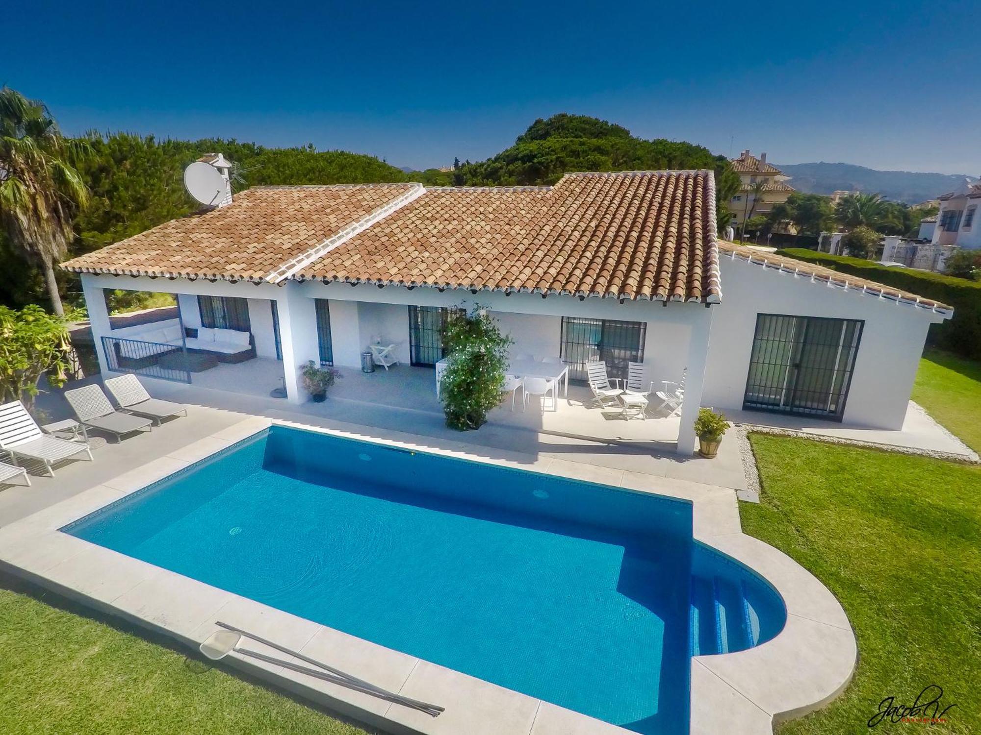 Casa Las Cumbres Marbella Exterior foto